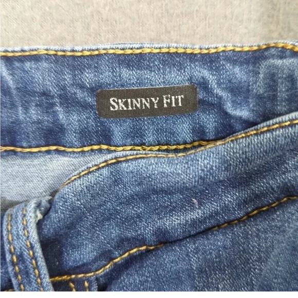 Judy Blue Jeans Women's 30 Blue Skinny Fit Denim Tulip Hems - Picture 10 of 11